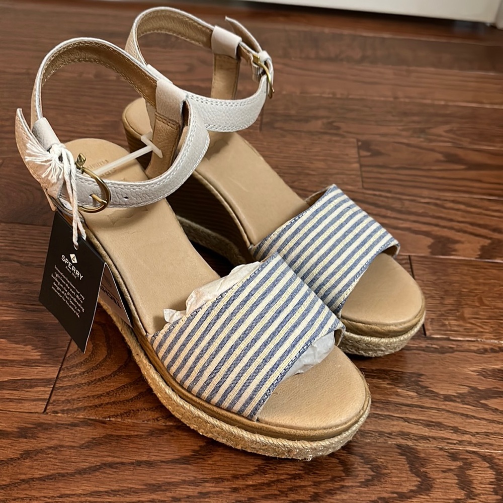 Sperry Fairwater plush wedge